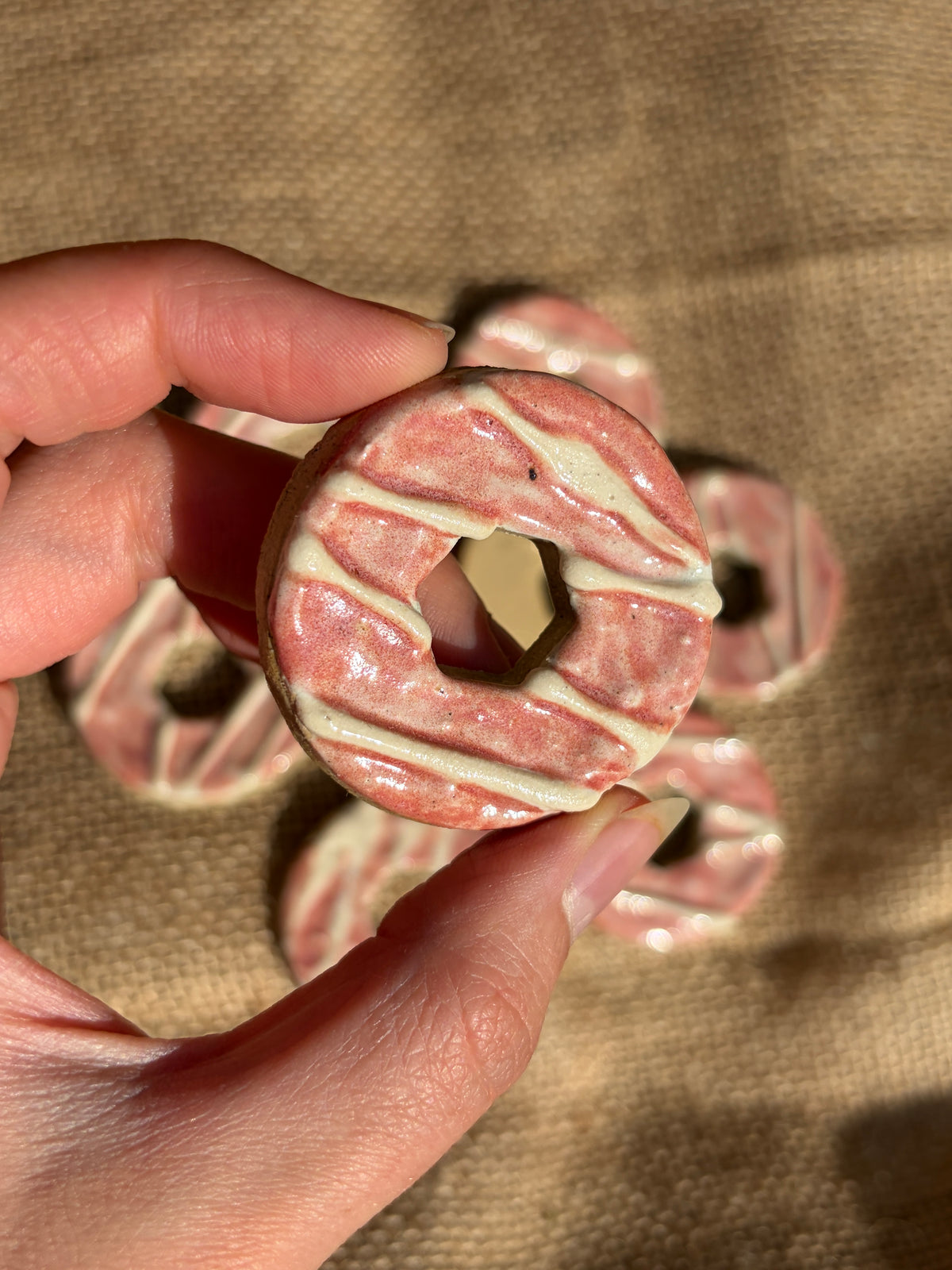 Party Ring - Fridge Magent